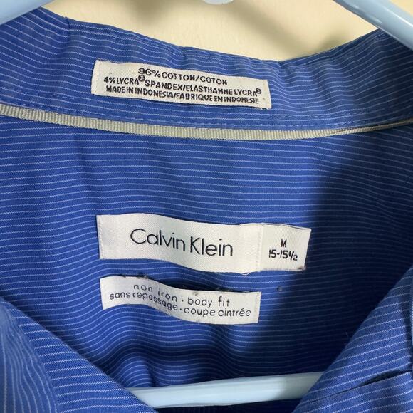 Calvin Klein Non Iron Body Fit Button Up Shirt  US Men's M - Picture 4 of 6